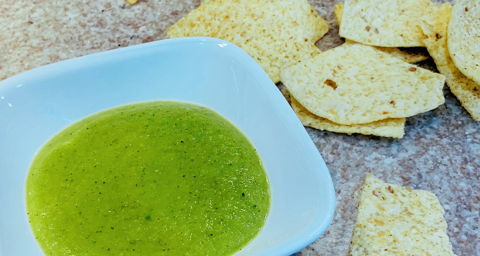Salsa Verde and Chips